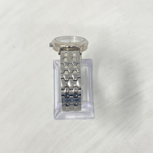 Carriage Easy Reader Watch Women 28mm Silver Tone Matte Stretch Band New Battery - Picture 7 of 14